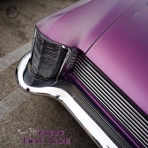 Crowd favorite! Tonya Kay’s 1965 #BuickRiviera, the #grapespacecoaster, at #pinuppoleshow. 📸 by EANOUSA 😈 #buick #carshow #clamshells #classiccar #carphotograph #femaledriven #cargirl #purple #grill #brutalelegance