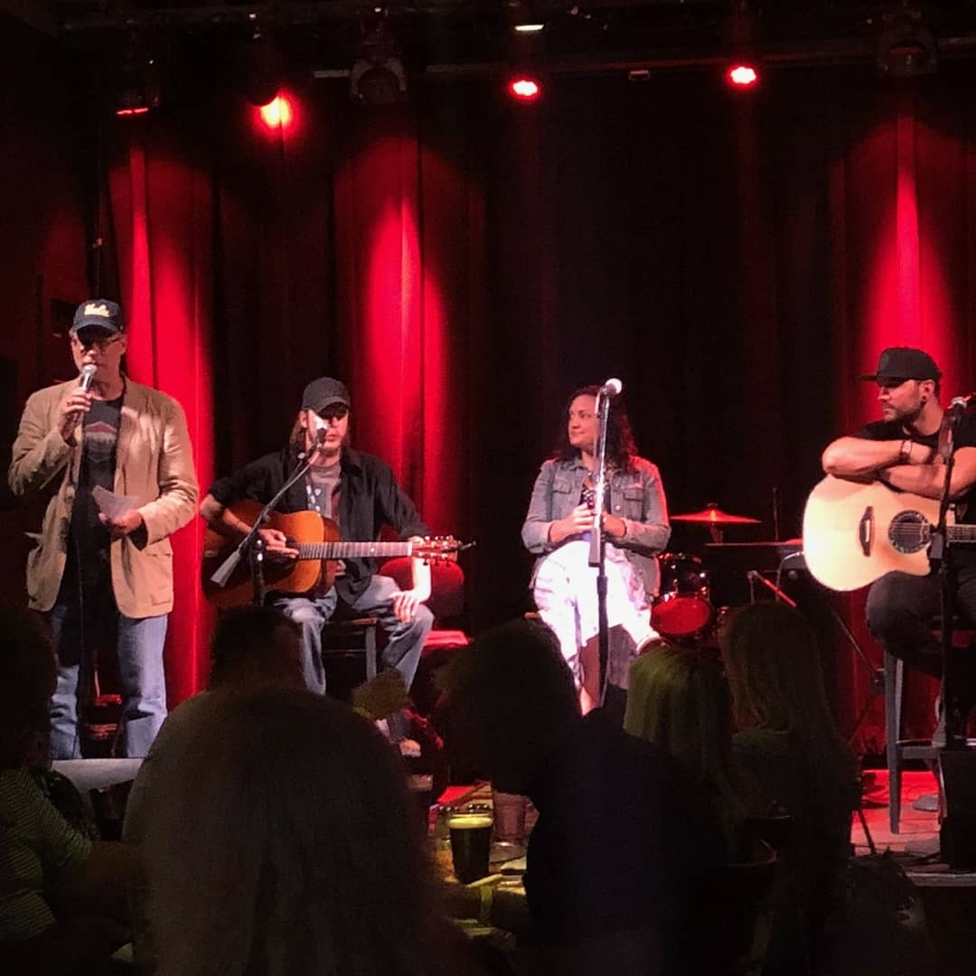 rhythmray's tweet photo. Also, last night at Natalie's - with these amazing guys - was so fun and freeing. Still critiquing myself, but feeling out new songs with an audience felt so flpn right even when imperfect. Big bet! More to come... #patrickmclaughlin #anthonymullburg #ericgnezds #nataliescoalfire https://t.co/bi2CEH9Tp3