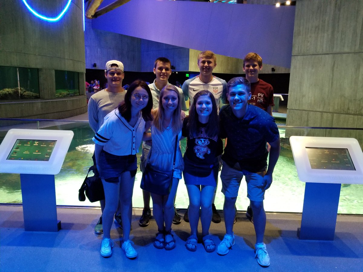 DeForestFBLA's tweet photo. Baltimore Aquarium and Orioles game. Not a bad day 2 at #NLC18 https://t.co/phQIfvlQHB