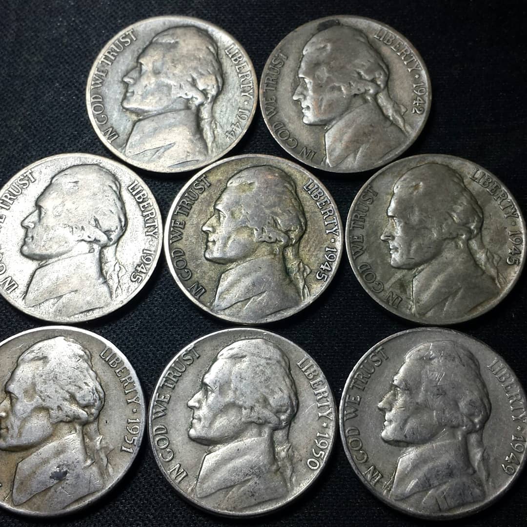 chadwicksirnio's tweet photo. WOW, Unbelievable hunt tonight! $160 in #nickels in a Family #Coinrollhunting competition! #WarNickel galore! 3 coins under 10 million mintage! #Coinsforamateurs #Keepcheckingthatchange #Familyfun #Coins #numismatics #Silver #lowmintage https://t.co/ctQIRvHI8y