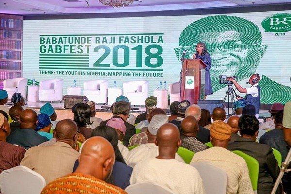 gistpartner's tweet photo. Inaugural Babatunde Raji Fashola (BRF) Gabfest Held To Honor Fashola At 55 https://t.co/lA9LZ7k6Dg https://t.co/UNYSXPymqH