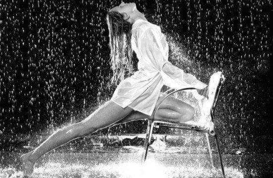 Silvia_Martir's tweet photo. Hay frases que son como la lluvia, refrescan las ganas de vivir !!!
#Frases #Lluvia #Refrescan
#Ganas #Vivir https://t.co/9v5huhyvqB