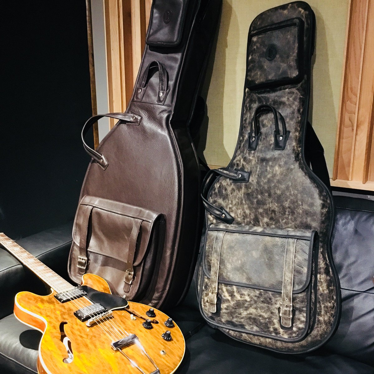 RFinnmusic's tweet photo. Thank you @LevysLeathers for the beautiful new gig bags! So cool. 🙏 https://t.co/A5oPgUJUrX