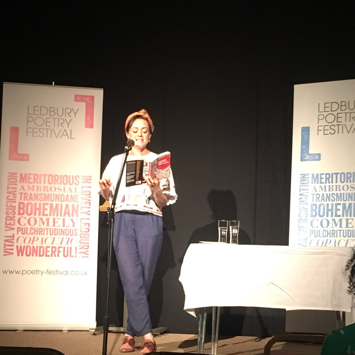 PoetryBookSoc's tweet image. Wow what a great start to the @ledburyfest! Launch reading ft. PBS #wildcard Zaffar Kunial &amp;amp; #majorjackson followed by #JackieKay #JoelleTaylor &amp;amp; #sabrinamahfouz #poetryisnotdead Cant wait for tomorrow! #LPF18