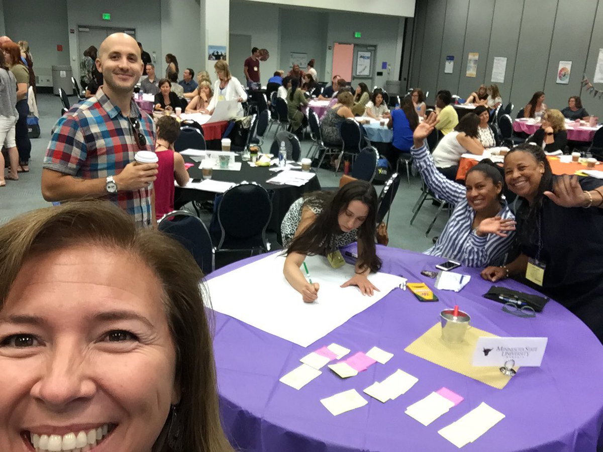 lashawneee's tweet photo. #ThisIsAVID  Roadrunners hard at work #RUSD #RUSDMt.View https://t.co/gUtaswa3mK