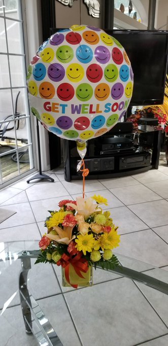 Thanks to @69LyghtGent for the lovely get well flowers today!  Very cheerful.  Thanks bany!!!😘😘😘😘 https://t<a class="tags" target="_blank" title="On Twitter" href="/?out=eyJ0eXAiOiJKV1QiLCJhbGciOiJIUzUxMiJ9.eyJpYXQiOjE3MjE3MDIzNzIsImlzcyI6InR3cG9ybnN0YXJzLmNvbSIsIm5iZiI6MTcyMTcwMjM3MiwiZXhwIjoxNzUzMjM4MzcyLCJyZWRpcmVjdF91cmwiOiJodHRwczovL3R3aXR0ZXIuY29tLzY5THlnaHRHZW50In0.YD-kXXHRww--EeSXsccljp2JZq4m2pTEtsAv_s1TXBB1uRya1TJbBxtuO7PwOXvyvKoIFuyM-EhkPHfZhIRiAQ">@69LyghtGent</a>