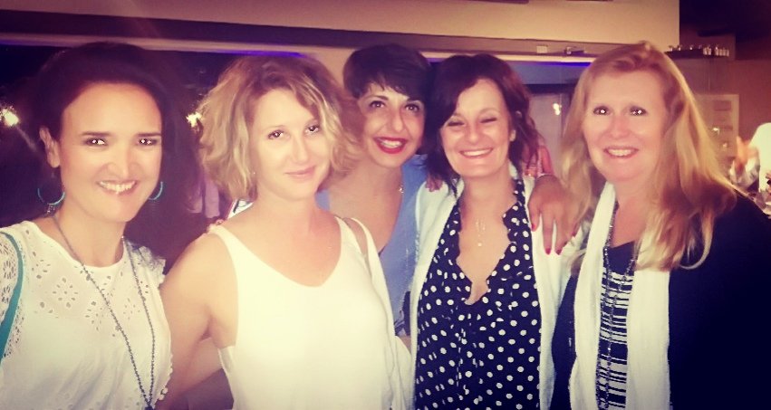 BrigitteLAURE16's tweet photo. Avec sa croisière couture @carolinebouvier nous a fait rêvé toute une soirée avec #collection couture Les essentielles #commercants Montpellier quartier #Canourgue #spinaker https://t.co/lUdCqUuLAx
