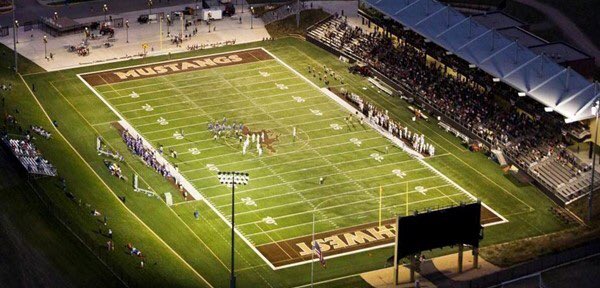 BradenTretter's tweet photo. Honored to have received an offer from @SMSUfootball! Big thanks to @CoachBull16 and @CoachCorySauter for recruiting me! 🐎🐎 https://t.co/JZGkj53hE0