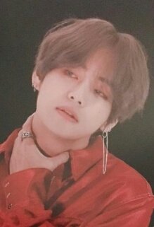 ArmyColombia2's tweet photo. V se ve muy zuculento en DNA!
#Vbiased #WeLoveBTS #BTSARMY https://t.co/eLydHStSU0