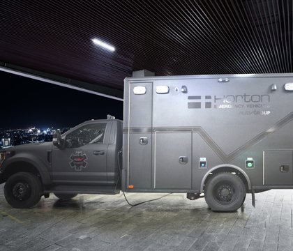 EMS1's tweet image. First ambulance with ballistic protection debuted buff.ly/2tMBaIJ
