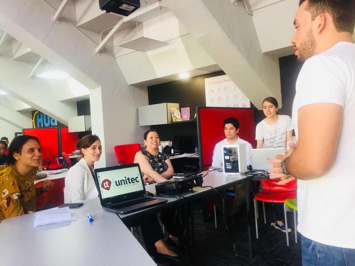 MarlonBreve's tweet photo. Funcionarias de @BCIE_Org y @KfW, visitaron el HUB de Emprendimiento de @UNITEC_hn TGU, como parte de una visita de monitoreo del Proyecto DINÁMICA, financiado por KfW y @UEenHonduras, del cual UNITEC es beneficiario. https://t.co/rYMhX95y3e