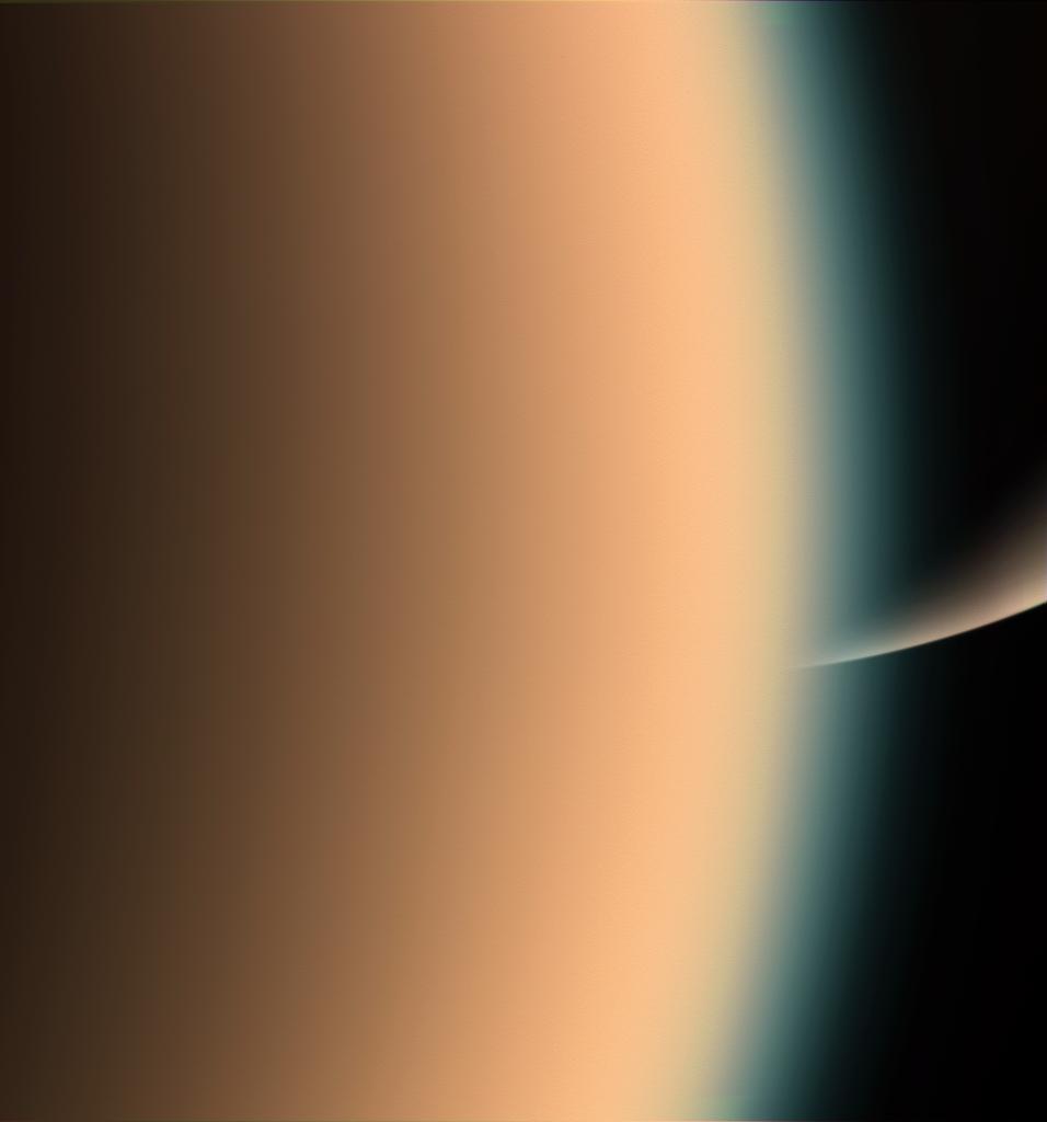http://www.noosphe.re/post/158998030757/peeking-at-saturn-cassini-peers-around-the-hazy