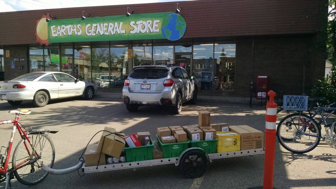 EarthsGeneral's tweet photo. We ran out of vegan burgers so I had to quickly cycle over to our warehouse to pick some up.
Whew! Just in time for a big BBQ weekend
#OneLessCarTrip #yegbike
#Vegan
@vvoaclub we got you covered. https://t.co/jVF6tftis9
