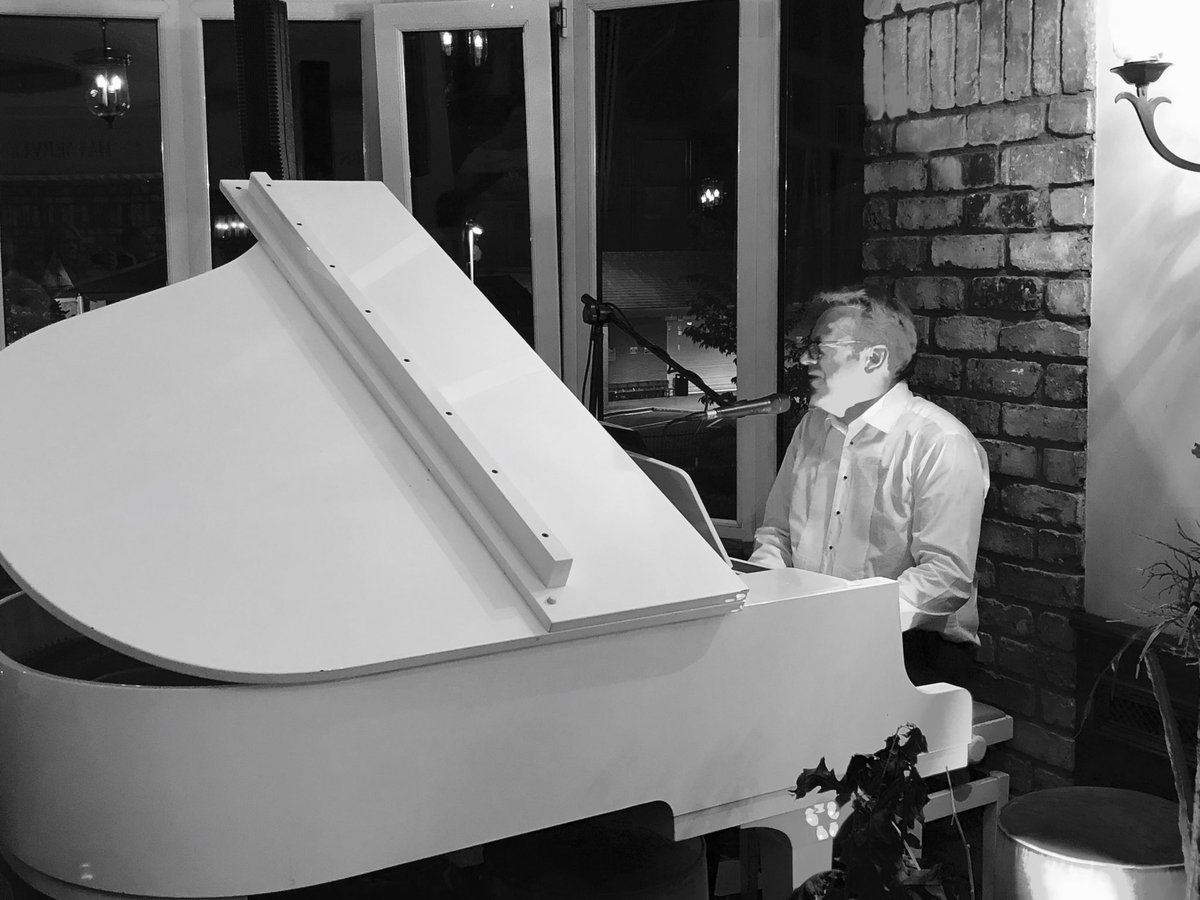 Presidents dinner entertainment ⁦<a href="/CharteredAccIrl/">Chartered Accountants Ireland</a>⁩