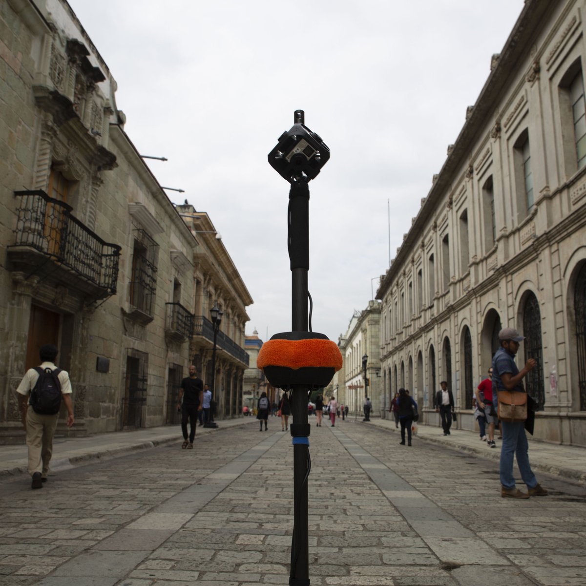 8ball in Oaxaca, MX capturing spatial audio for <a href="/Red_Trunk/">Red Trunk Project</a>, a non-profit org. committed to celebrating diversity through cultural immersion. Huge thanks to <a href="/totalmediavr/">Total Media VR</a>, as well as Crosswater Digital Media, &amp; their Immersive Director, <a href="/RussellVargo/">Russell Vargo</a>, for this awesome action shot!