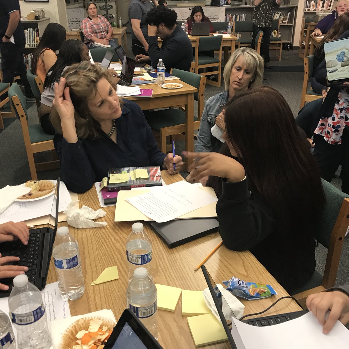 fanslerka's tweet photo. It’s been a magical two weeks for our learners @Heritage_HS! Thank you, @ctovani, for teaching us all about compelling content, big makes, and what matters most to reach every learner. #32kids #allgettingcredit #learninglabs #everyonegetssmarter https://t.co/OXCrGGBiOa