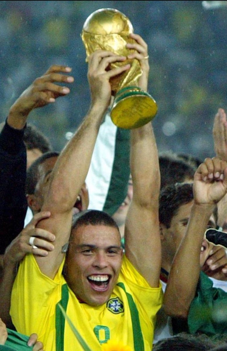 Twitter 上的Morgan:'On this day in 2002, @Ronaldo Nazário , The Phenomenon led #Brazil to World Cup glory... https://t.co/3mBEKZpL1H' / Twitter