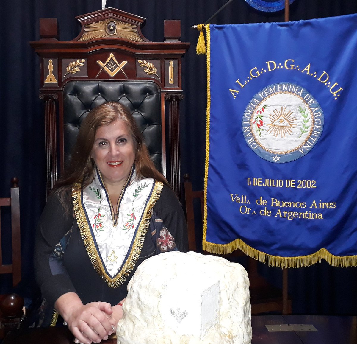 Gracias <a href="/Nicomarsico/">Nicolás Marsico</a> y equipo de <a href="/novuelvenmasfm/">NoVuelvenMás 💣</a> por la nota a <a href="/doctoraotorrino/">Mariela Rodríguez R.</a> la Gran Maestra de la <a href="/GlfaOficial/">Gran Logia Femenina de Argentina</a>