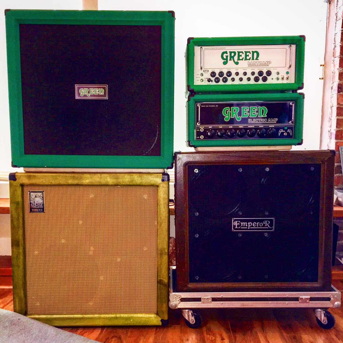 Here’s what’s happening at the Beldam bunker. #greenamp #atlascabs #emperorcabs #doommetal #loudashell