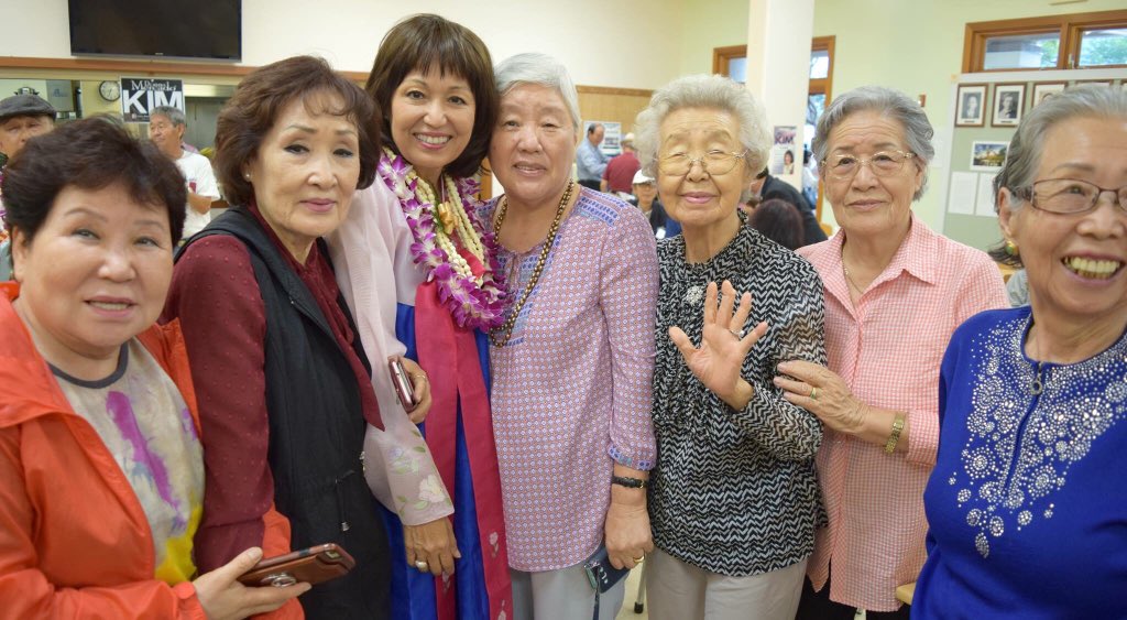 DonnaMercadoKim's tweet photo. Many thanks to the #KoreanCommunity for coming together in support of our campaign! I am so grateful to all the volunteers who made food, decorated the hall, performed, and attended to make yesterday’s fundraiser such a success! #TeamDMK #WeHaveMomentum #KBFDTV https://t.co/MeeWTnTAwq