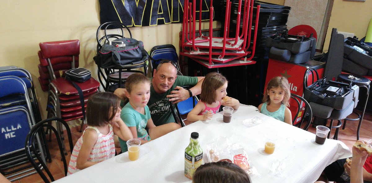 Agafant forces després d'una nit ... Passeig del terror, cine i poques hores de son