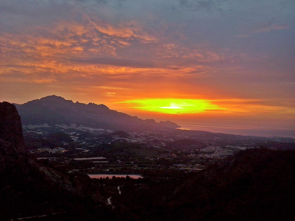 SerraAmunt's tweet photo. La Marina Baixa, la Safor, la Vall d'Albaida i el Comtat de bon matí!!
Bon dissabte!! https://t.co/dJ0WCFBfqW