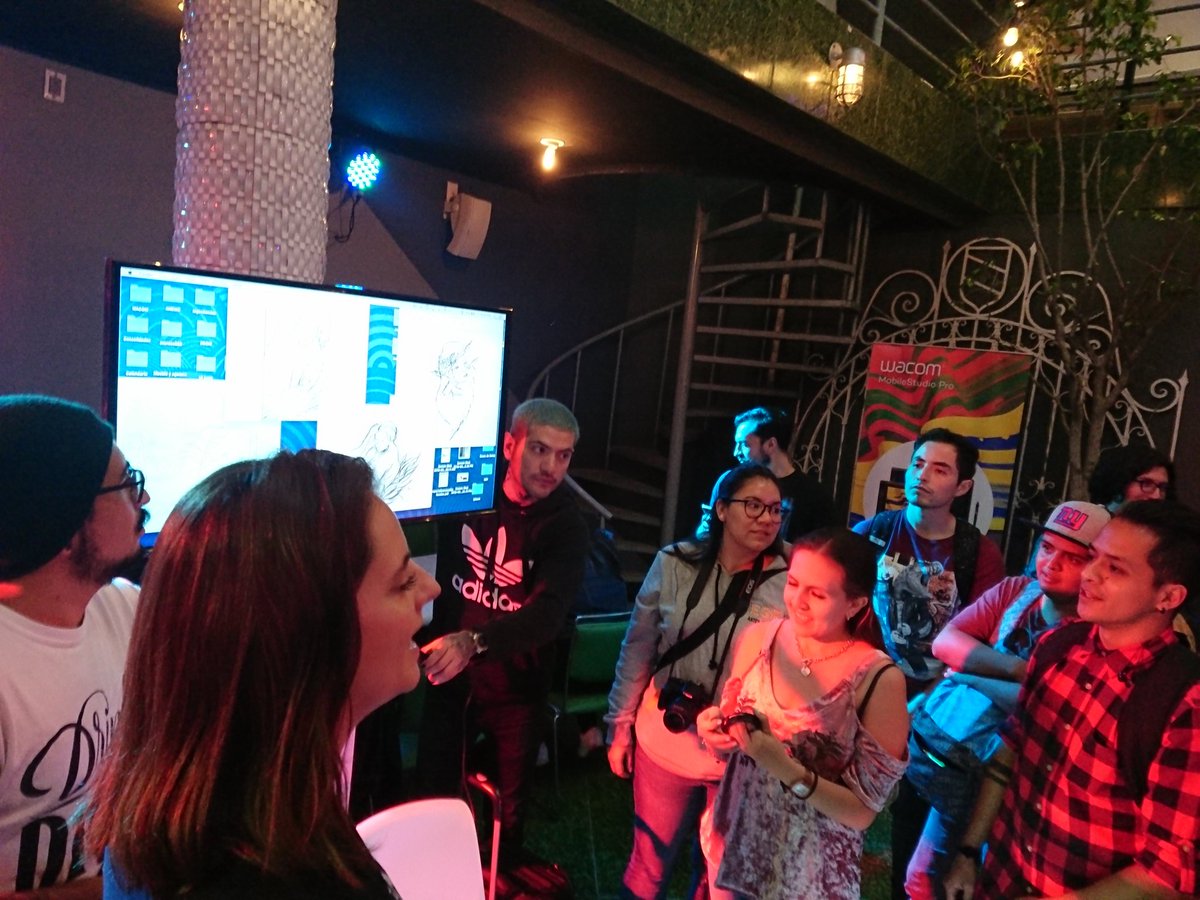 mareoflores's tweet photo. Chingón el #DrinkNDrawDF y más chingones los premios https://t.co/cgx3vtnPux