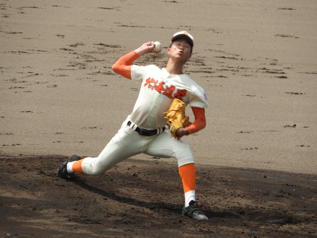 最速１４６キロ左腕の苫小牧中央 根本が８ｋ完封 ｎｐｂ10球団の前で 野球 デイリースポーツ Online