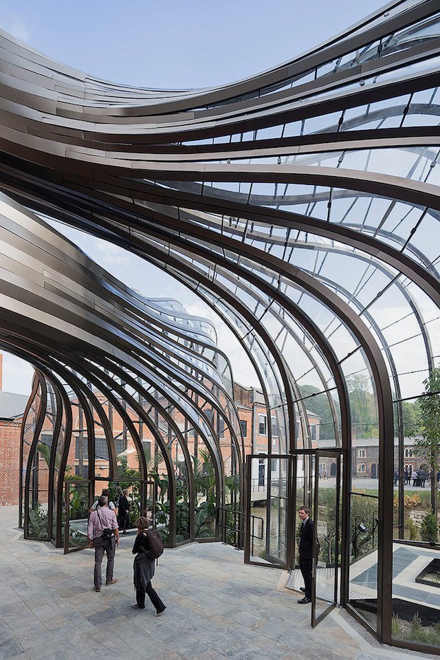 fubiz's tweet image. Bombay Sapphire Distillery in England bit.ly/1Pbezrb
