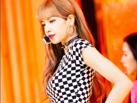 KrisdaKezia's tweet photo. Ddu du ddu du  ( Lalisa Manoban )
#BLACKPINK #BLACKPINK_SQUAREUP 
#BLACKPINKDEBUT
#LISA #DDUDUDDUDU3rdWin 
#DDU_DU_DDU_DU 
#FOREVERYOUNG #LALISA 
#COMEBACK #BLACKPINKINYOURAREA https://t.co/vB6wRT0WQQ