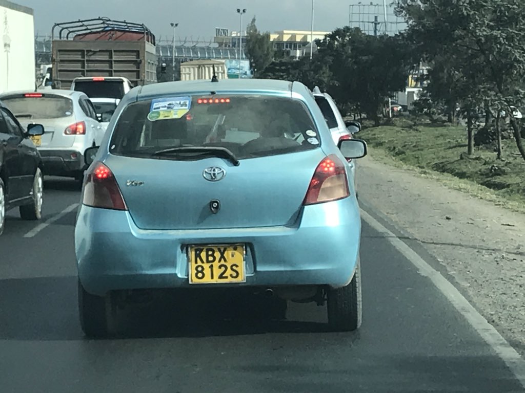alexawiti's tweet image. On Mombasa Road. The driver of this car threw trash out of their window. Shame on you! @Ma3Route