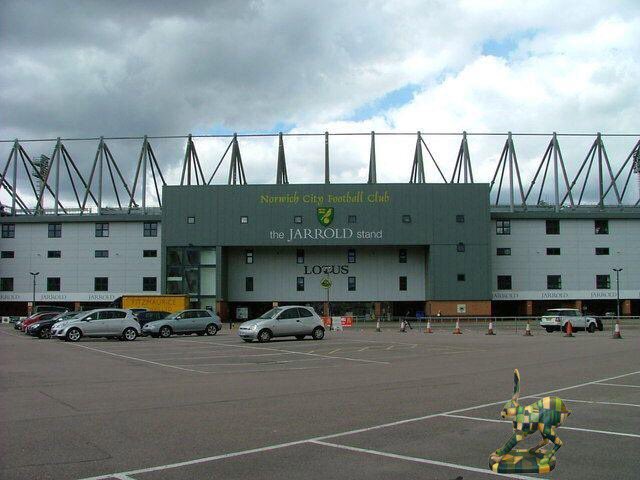 GoGoHareForrest's tweet image. You certaining are wearing the right colours Forrest to support @NorwichCityFC . This is really an exciting adventure you are having! But where are you heading to? @ThetfordAcaduk @GoGoHares2018 @break_charity @TakeYourPlaceHE