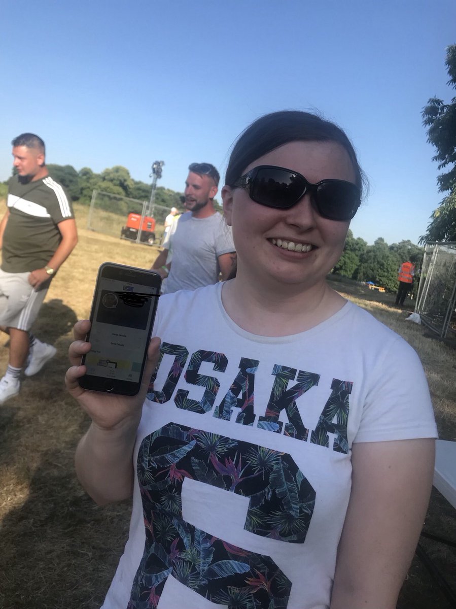 amelia_p0nd's tweet photo. Head of security for @AmpRocksLive last night. This awesome lady confused my team by using @getyoti for her #AgeVerification GREAT TO SEE IT IN USE!!! #sharedWithConsent https://t.co/7Z0iREcrcH
