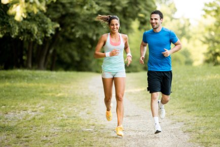 SilverlabHealth's tweet image. Cycling or running this weekend?? #chaf #ChafRepair
Don't forget to pack Silverlab's CHAFING REPAIR 
👉🏼Management of #dermatitis, #eczema, bicycle saddle rash and pressure sores, as well as for runners’ #chafingrash silverlab.co.za