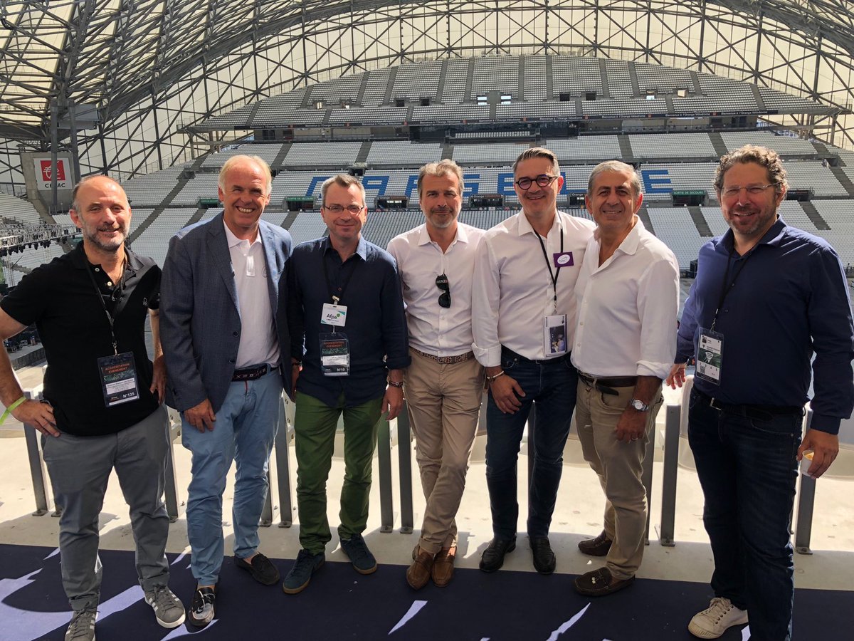 FTravail_PACA's tweet photo. #AvecPoleEmploi des rencontres candidats-employeurs décalées au Stadium Job Hopps à l'@orangevelodrome de Marseille cc @HoppsGroup https://t.co/JsUjivViRJ