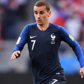TheHeadtoHead's tweet photo. RT for Griezmann🇫🇷 
LIKE for Aguero🇦🇷

#FRAARG https://t.co/D272aiSLNy
