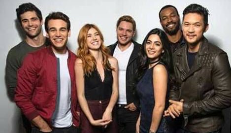 StaceyHitchins's tweet photo. 😈—————————————😈

Lucifer: So, Tell Me Netflix, What Is It That You Desire? 

Netflix: Well, To Save Shadowhunters 

Lucifer: Yes, Just As I Suspected 

@netflix Just Think Of The Cross Over Potential And The Subscribers U Will Gain 😈🏳️‍🌈

#LuciferSaved #saveshadowhunters https://t.co/WvSdNNUDkW