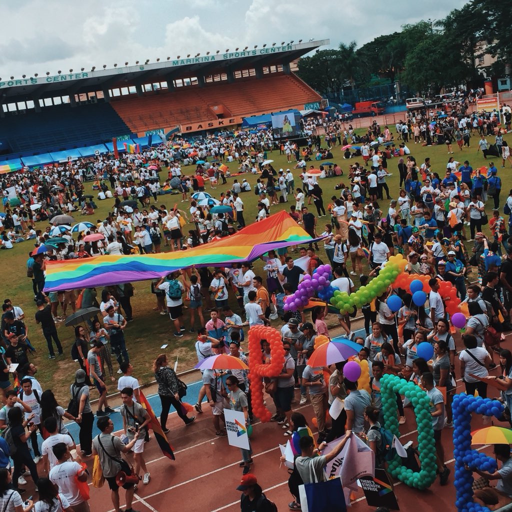 BetsinsOfficial's tweet photo. Happy Pride! 🏳️‍🌈🏳️‍🌈🏳️‍🌈 
—c https://t.co/BFz6U6wONh