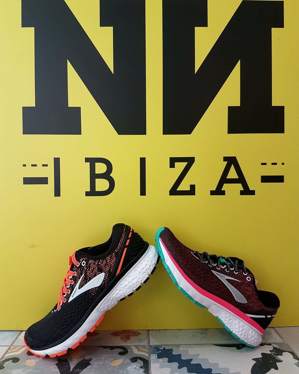 Brooks Ghost 11
Nuevo upper y mediasuela mejorada con DNA LOFT