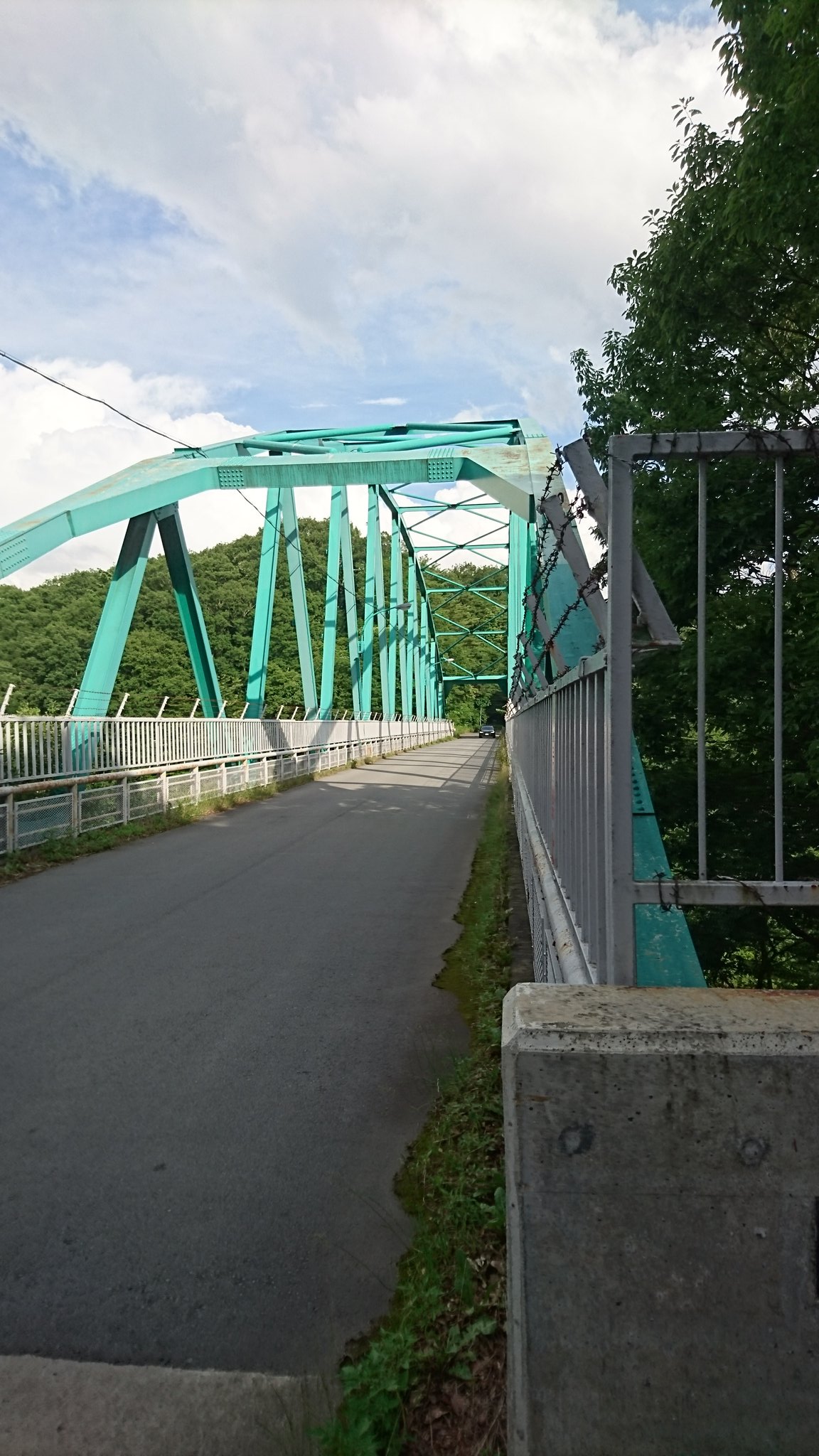 ガネーシャ 心霊スポット 軽井沢大橋 暗くなって 引き込まれる前に帰ります D T Co 38yh3nivbw Twitter