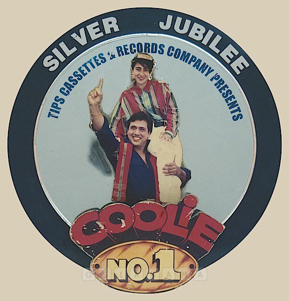PosterStory's tweet photo. #23YearsOfCoolieNo1
David Dhawan's epic comedy
Features evergreen duo of Govinda &amp; Karishma Kapoor,
Unbeatable comic trio of Kadar Khan, Shakti Kapoor &amp; Sadashiv Amrapurkar &amp;
Anand-Milind's Superhit music

@govindaahuja21 @Govinda_FC @vashubhagnani @SingerKumarSanu @thealkayagnik https://t.co/Hqr1cRGtrF