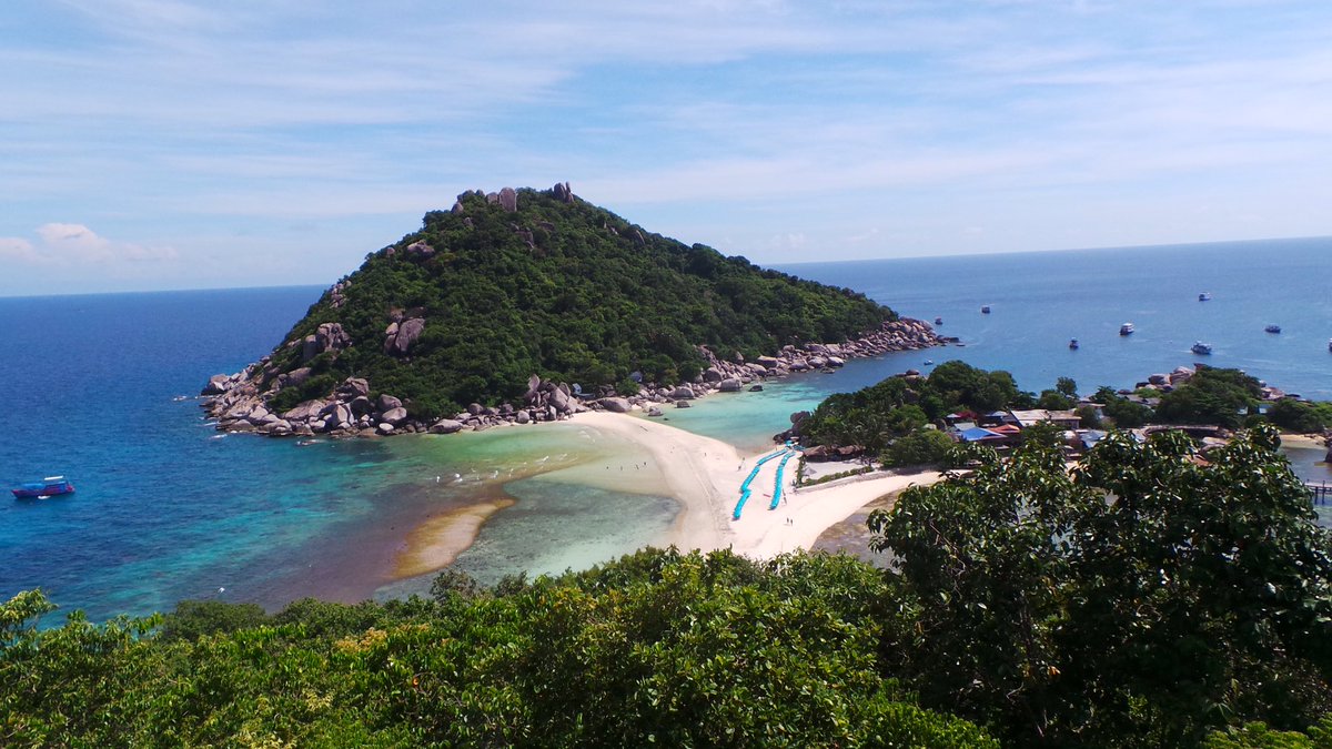 TMcKnight_90's tweet photo. Happy Saturday 👌🏻 #KohNangYuan #Thailand #KohTao #NangYuanIsland #Backpacking #BackpackingSea #AmazingViews https://t.co/cTnOWeQPqB