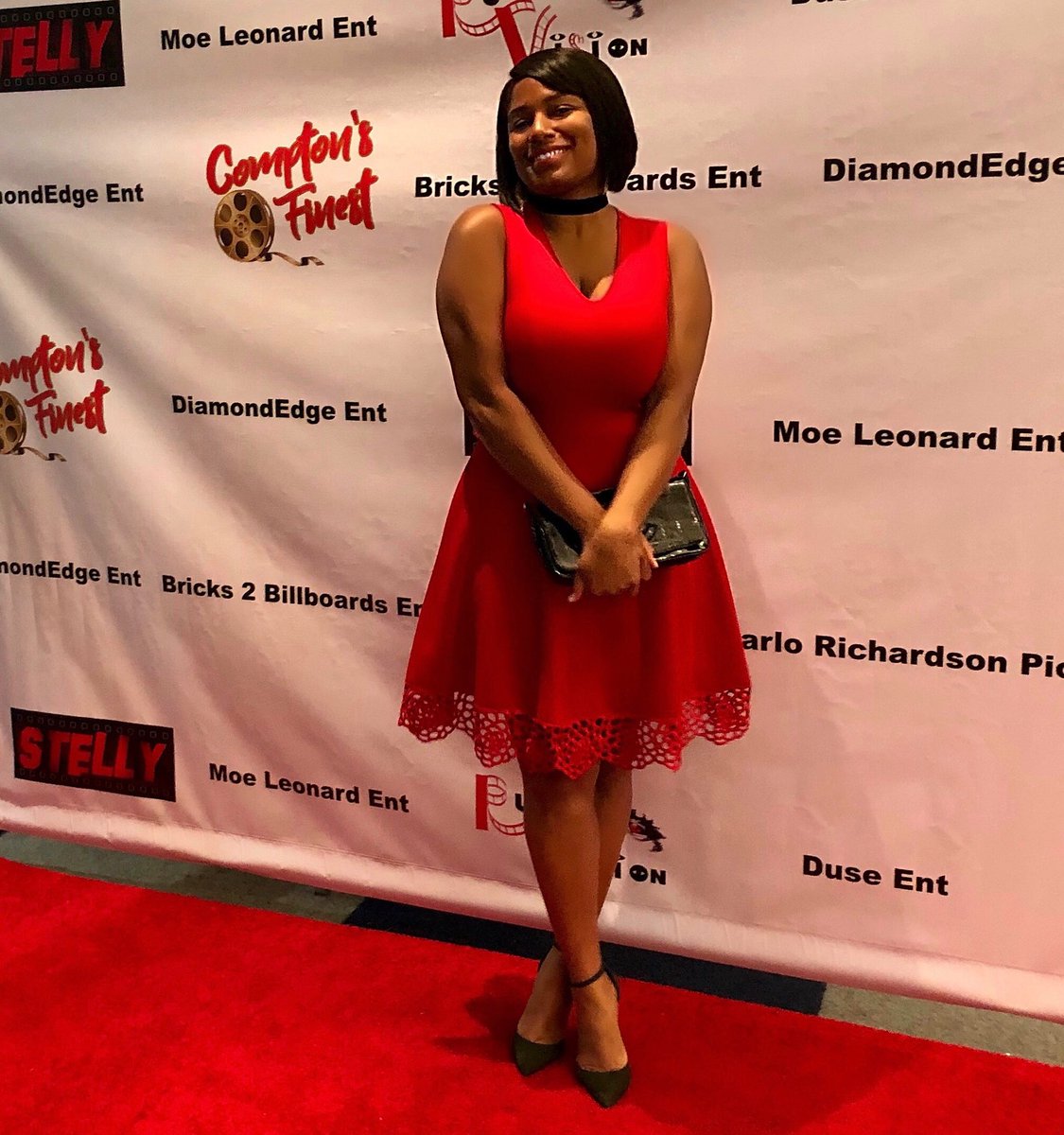 DrMericaEsson's tweet image. #MoviePremiere 🎬 #ComptonsFinest