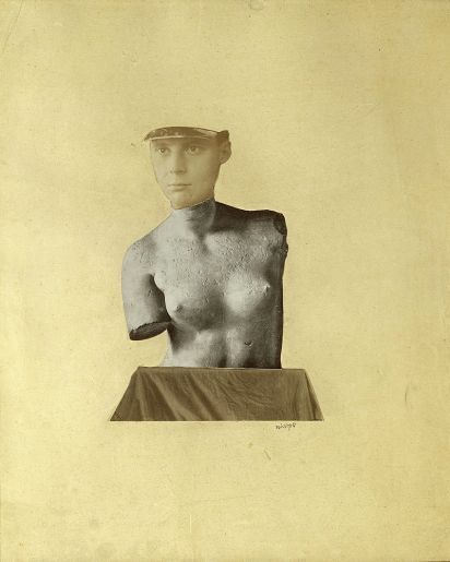 Letnapark's tweet photo. 30.6.1920 #Berlin: In der Galerie Dr. Otto #Burchard wird die *Erste Internationale #Dada-Messe* eröffnet. Sie dauert bis zum 25. August.

[Johannes Theodor #Baargeld: Typische Vertikalklitterung als Darstellung des #Dada Baargeld, 1920] https://t.co/B8U7SVc3fd