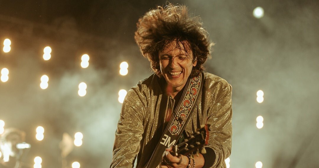 Dan7ela's tweet photo. โIo non ho perso tempo ho preso ventoโ
Un poโ troppo ๐คฃ
#ErmalMeta
#MaQuantoSeiBello
#Sorridisempre https://t.co/oHYsIcuHoY
