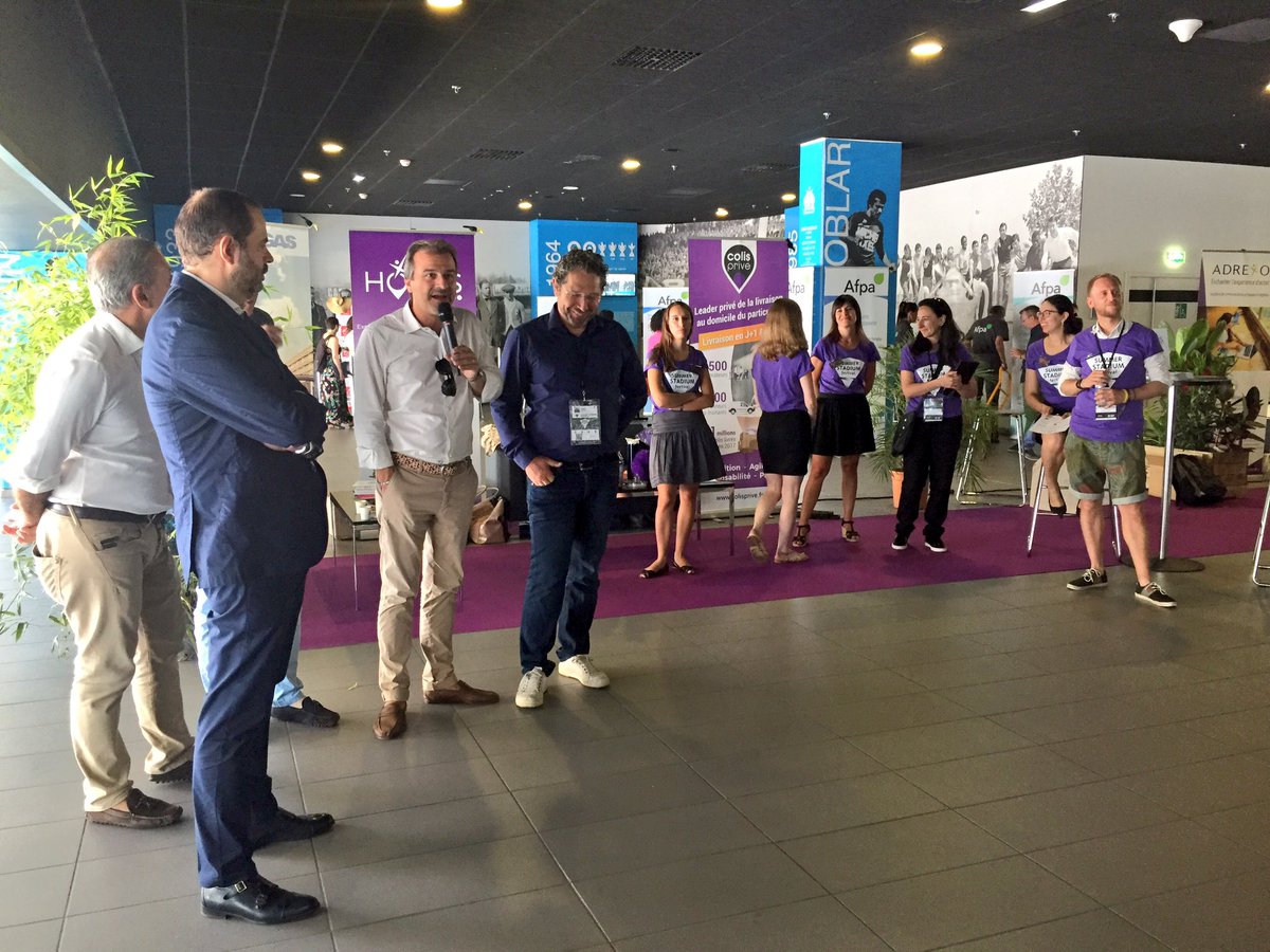 CCI_AMP's tweet photo. [#Emploi] Des entreprises qui se déplacent à vous avec des offres d'emplois !? Vous ne rêvez pas il s'agit du #SummerStadiumFestival à l'@orangevelodrome ! Alors venez nous rencontrer, 20 #PME et #StartUp vous attendent sur notre stand ainsi que 45 postes à pourvoir !  #SSFF18 https://t.co/CsGj7mWK7j