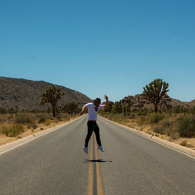 ThomaidisPavlos's tweet photo. Float in the middle of nowhere https://t.co/0dKJ8fHVOB https://t.co/Bkl7TBDhBU