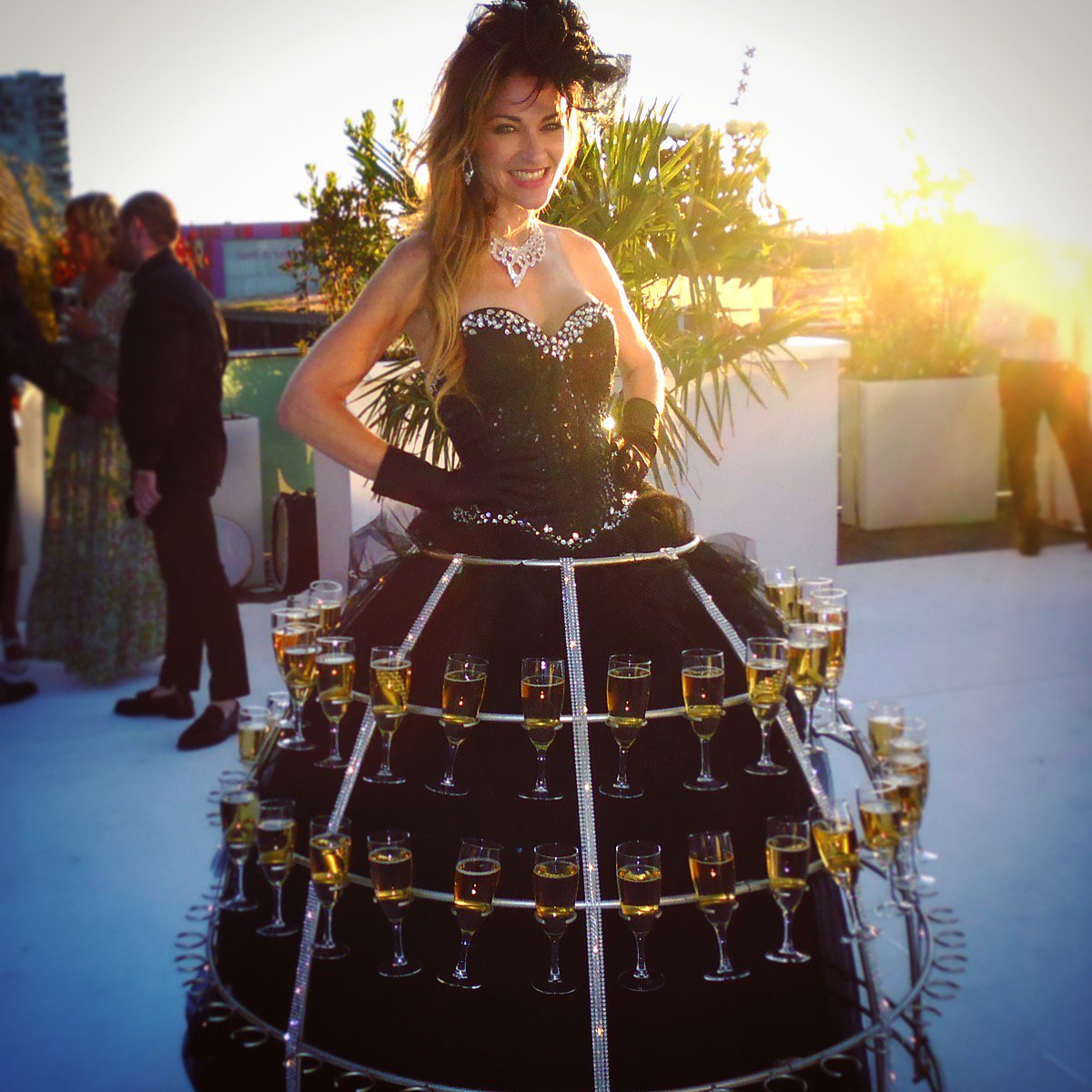 AgenceEvenis's tweet photo. Robe à champagne 🥂🍾 https://t.co/LPEpeYIMak
#robechampagne #robecocktail #champagne #evenement #mariage #reception #wedding #cocktail #Evenementiel #animation #anniversaire #animation #cocktails #robedecocktail #robeachampagne #champagnelife https://t.co/pCzsV4j2HS