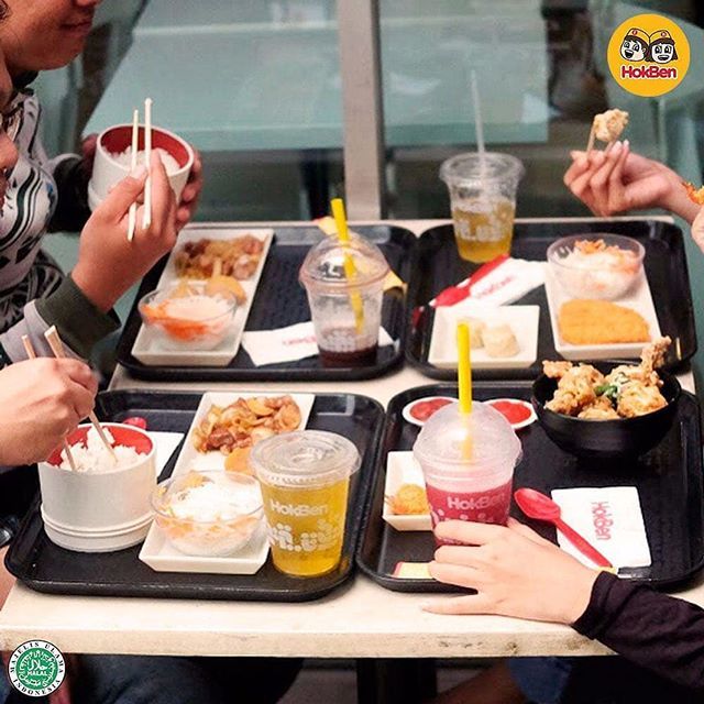 MikoMallKopoBDG's tweet image. Weekend Makin asik di HokBen bareng teman, sahabat atau keluarga, dan nikmati beragam menu pilihan lezat dan khas dari HokBen
.
@hokben_id 
Area Ground Floor 
Miko Mall
.
#HokBen #togethernes #family #friendship #food #foodie #foodlover #culinary #kuline… ift.tt/2IAU9LX