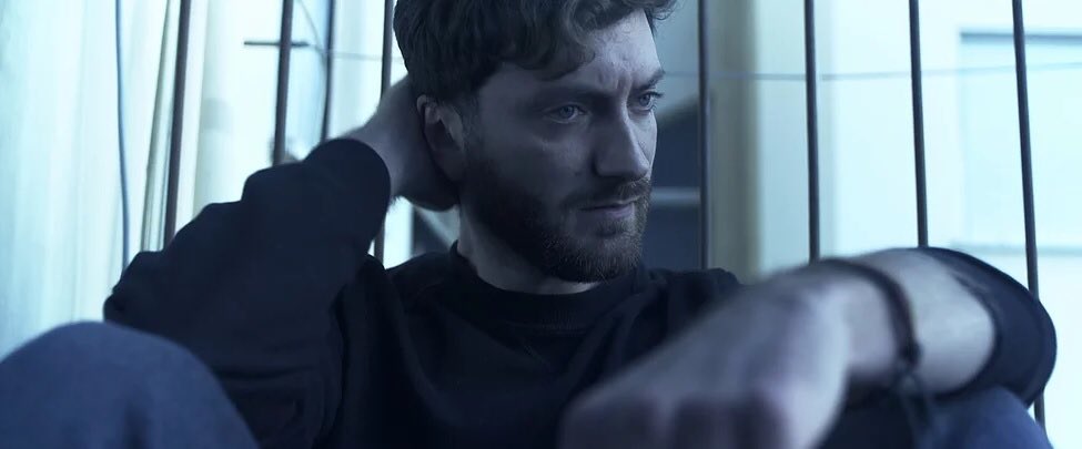 Dopo la proiezione del Cortometraggio #StaiSereno, sul dramma della mancanza di lavoro, la testimonianza del giovane regista #DanieleStocchi.

#AnciGiovani2018 #EnergieinMovimento #Chieti